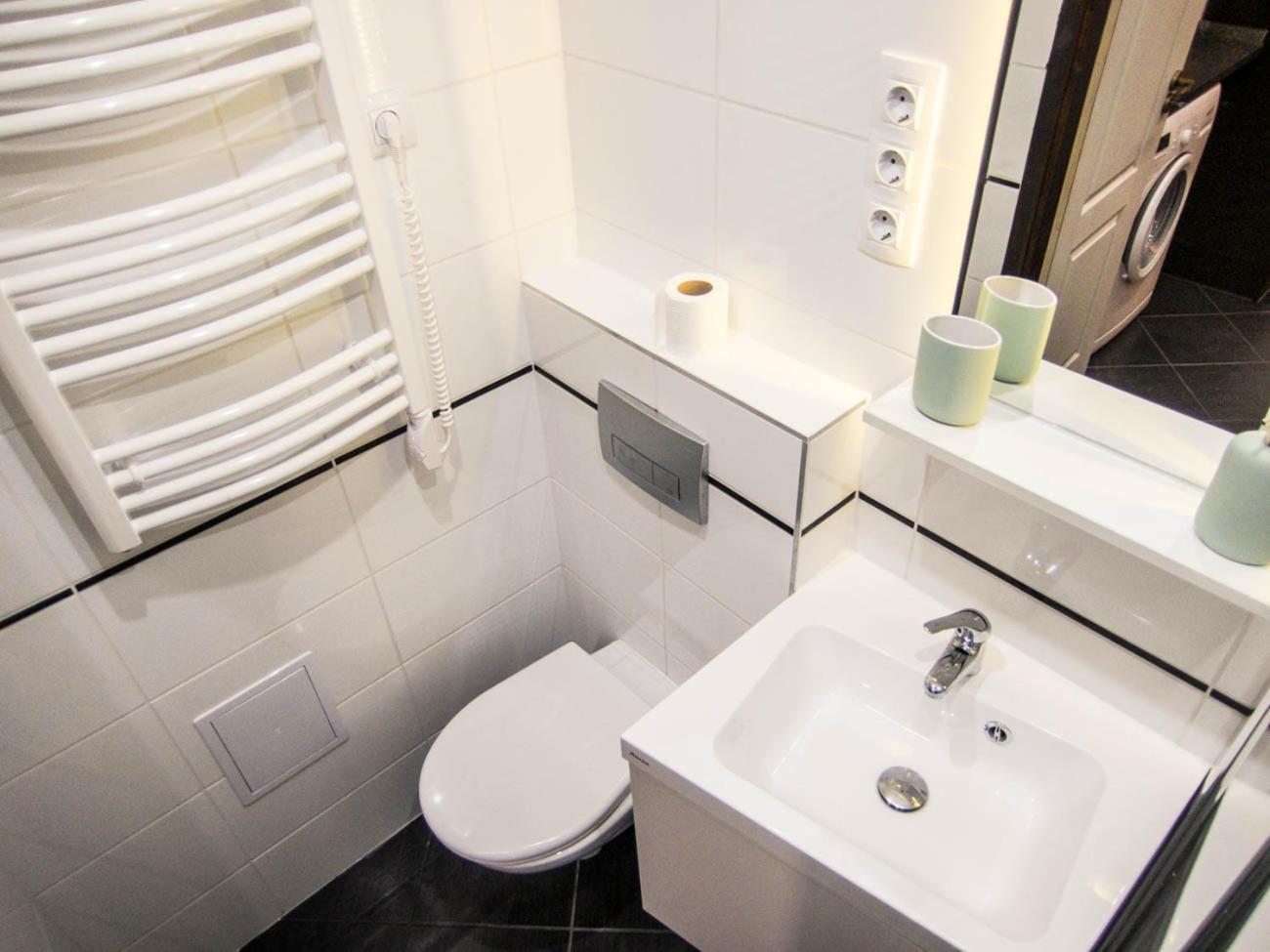 Goldcentral Apartment Akacfa บูดาเปสต์ ภายนอก รูปภาพ