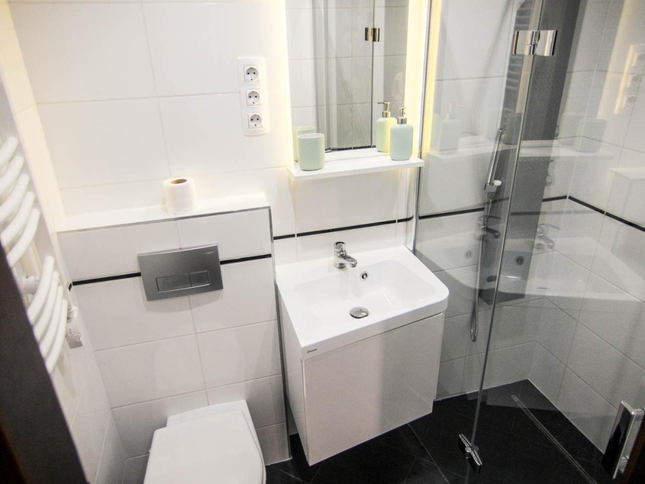 Goldcentral Apartment Akacfa บูดาเปสต์ ภายนอก รูปภาพ